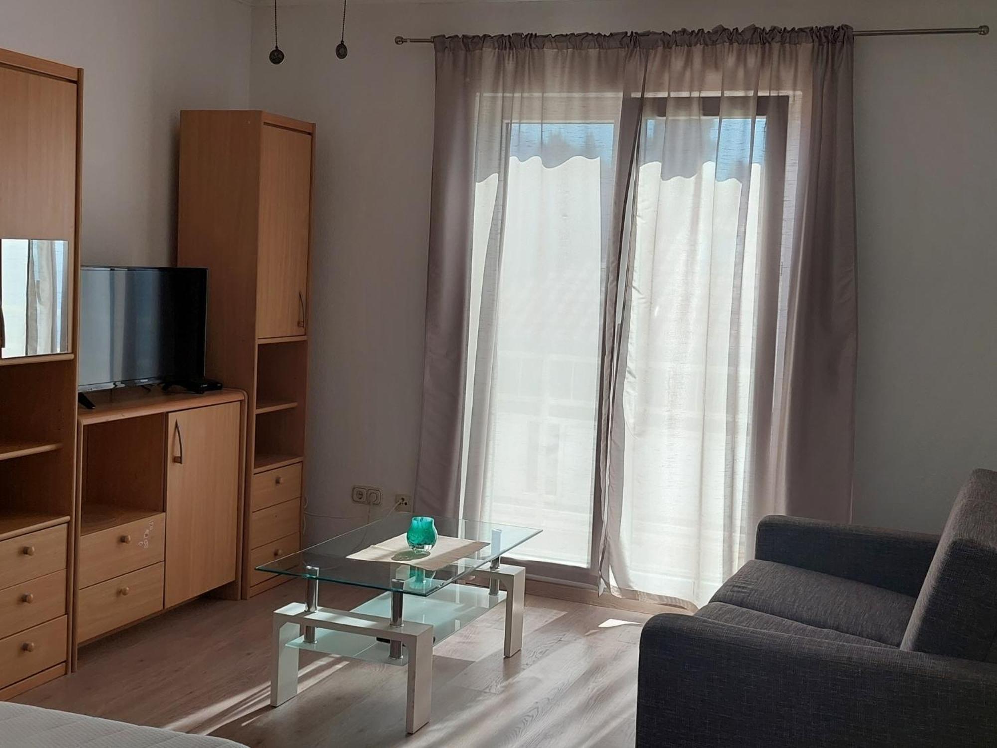 Apartman Figaro Pogled Od Milijun Dolara, 2 Tusa, 2 Wc Kaštela Eksteriør billede